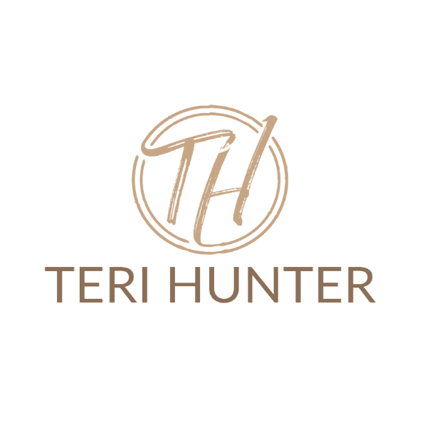 Teri Hunter logo